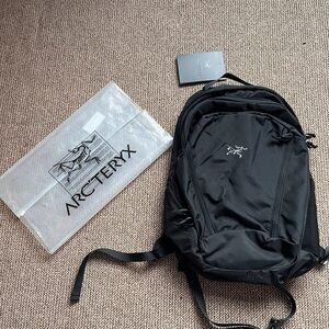 Uniqlo Black Men's Backpack